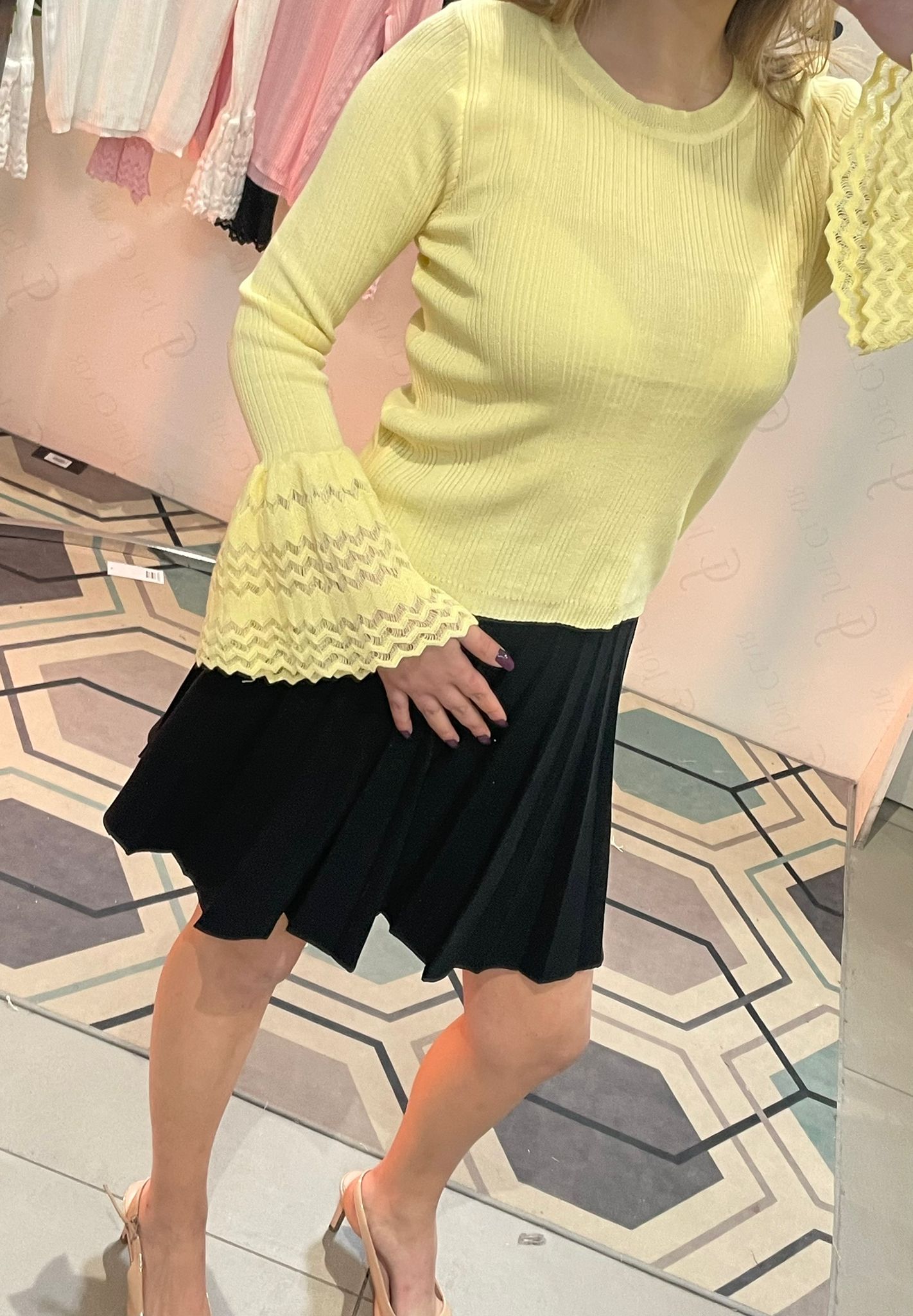 Фото Joie Clair (J-Clair)