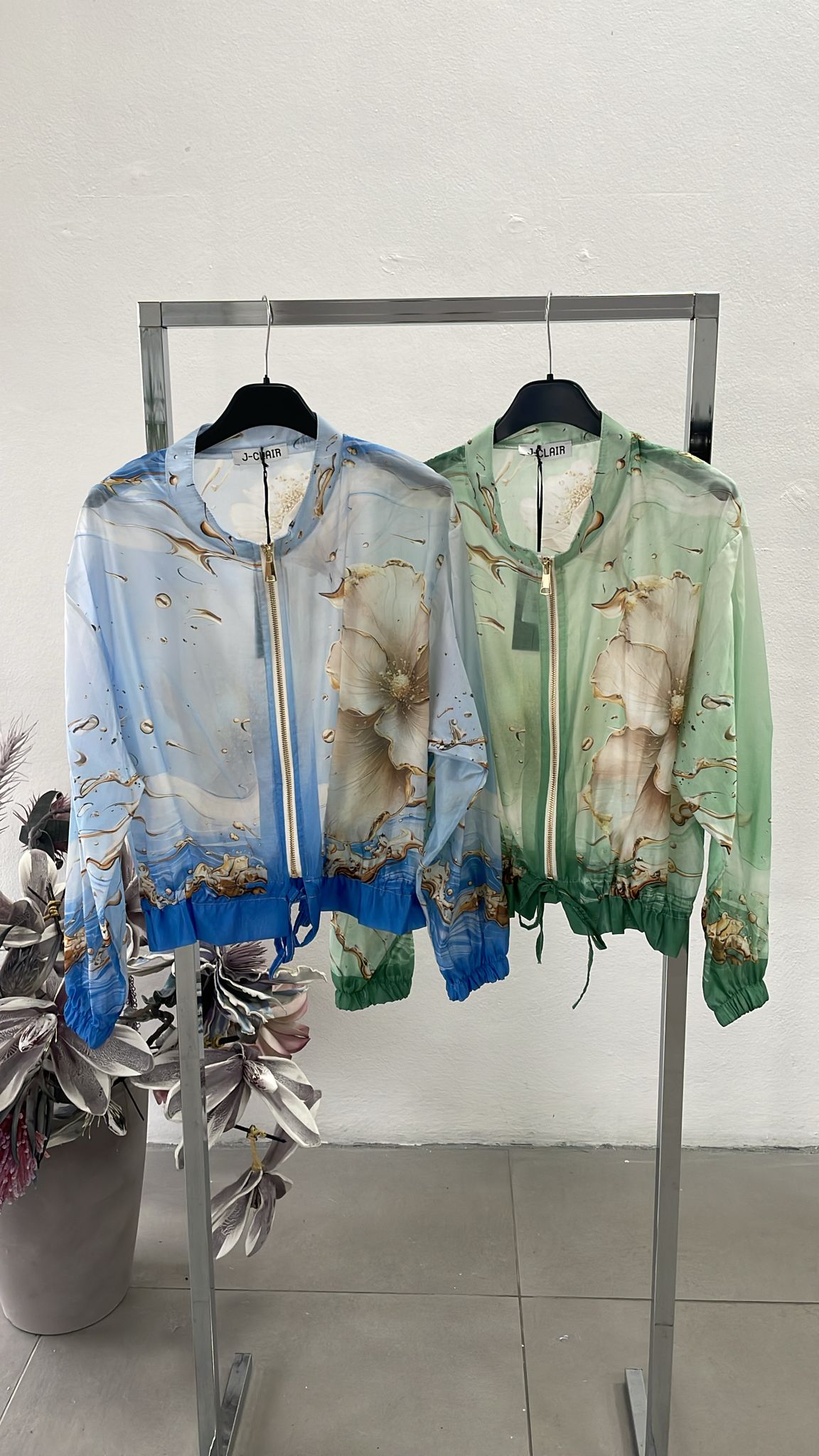 Фото Joie Clair (J-Clair)