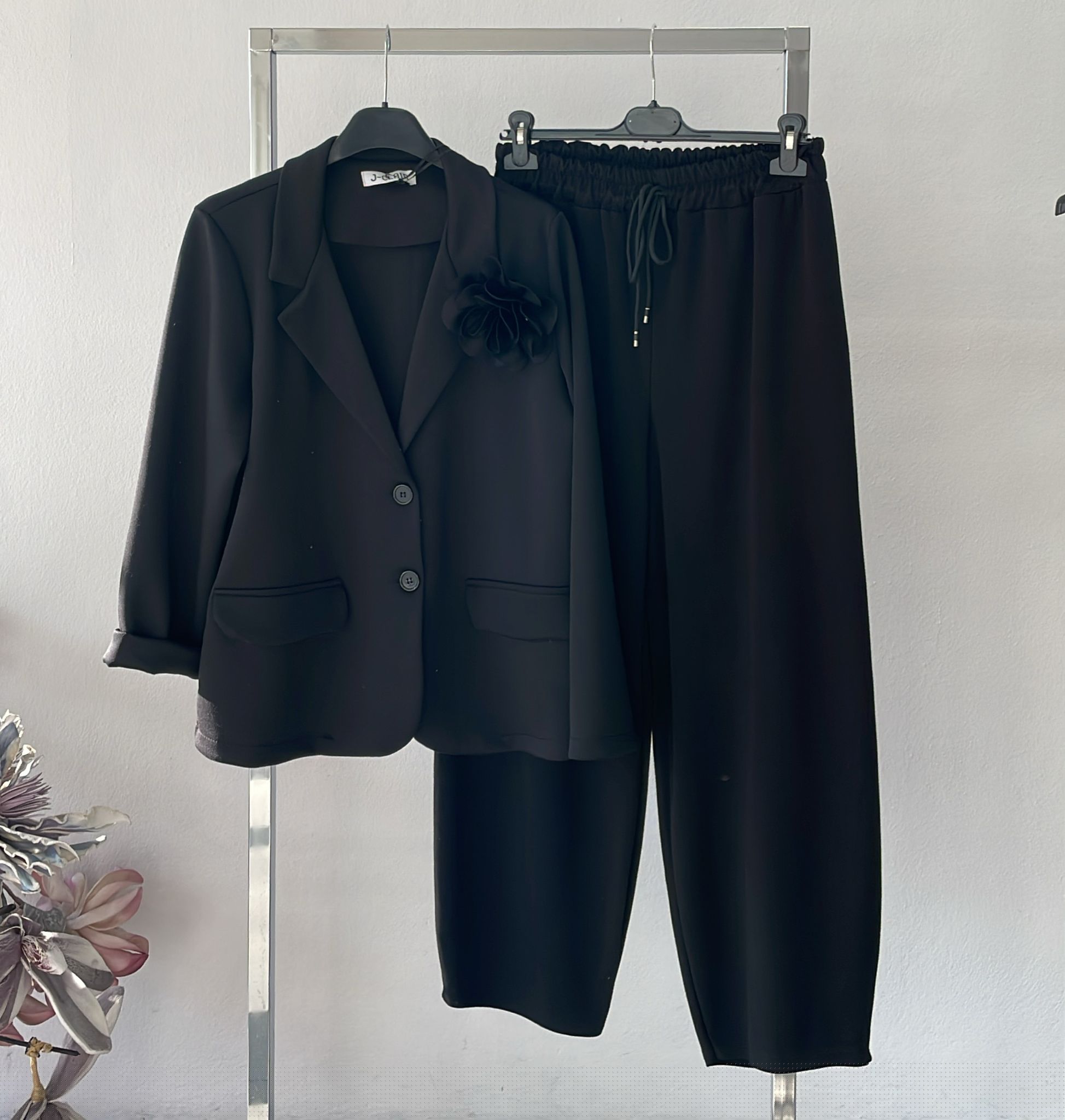 Фото Joie Clair (J-Clair)