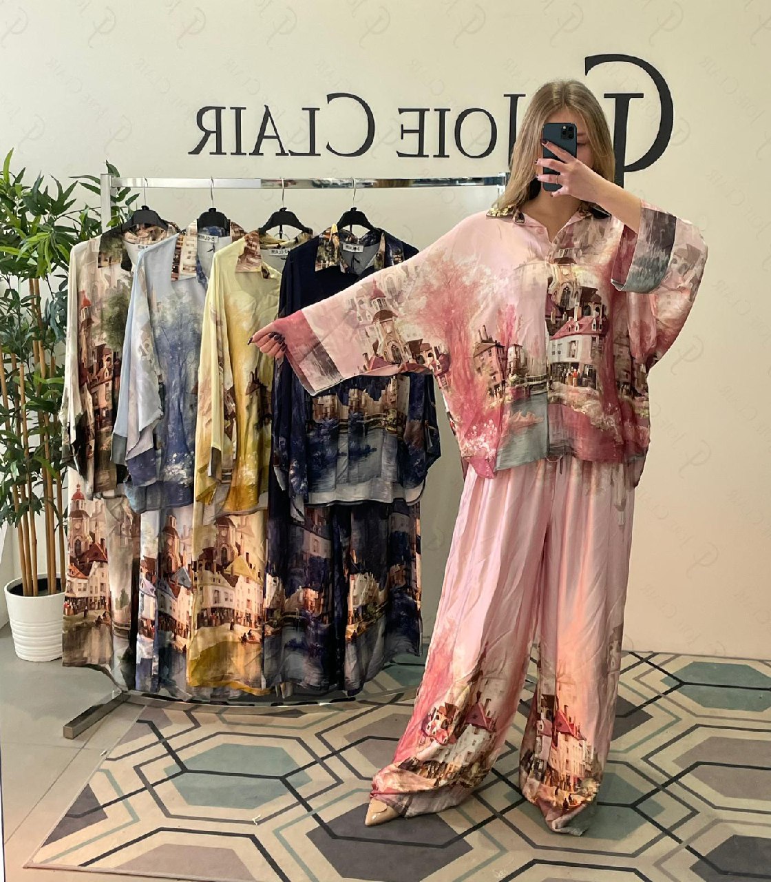 Фото Joie Clair (J-Clair)