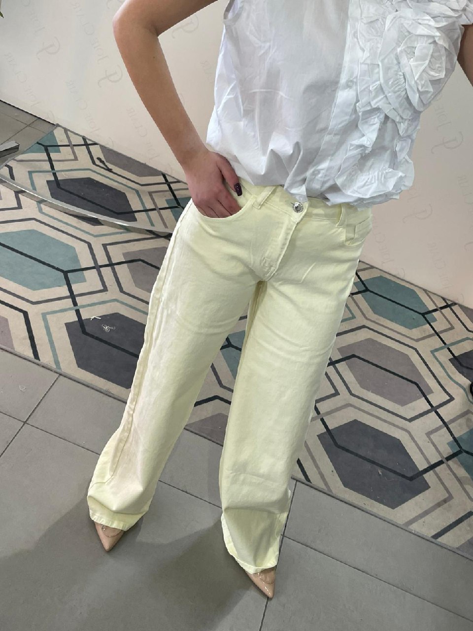 Фото Joie Clair (J-Clair)