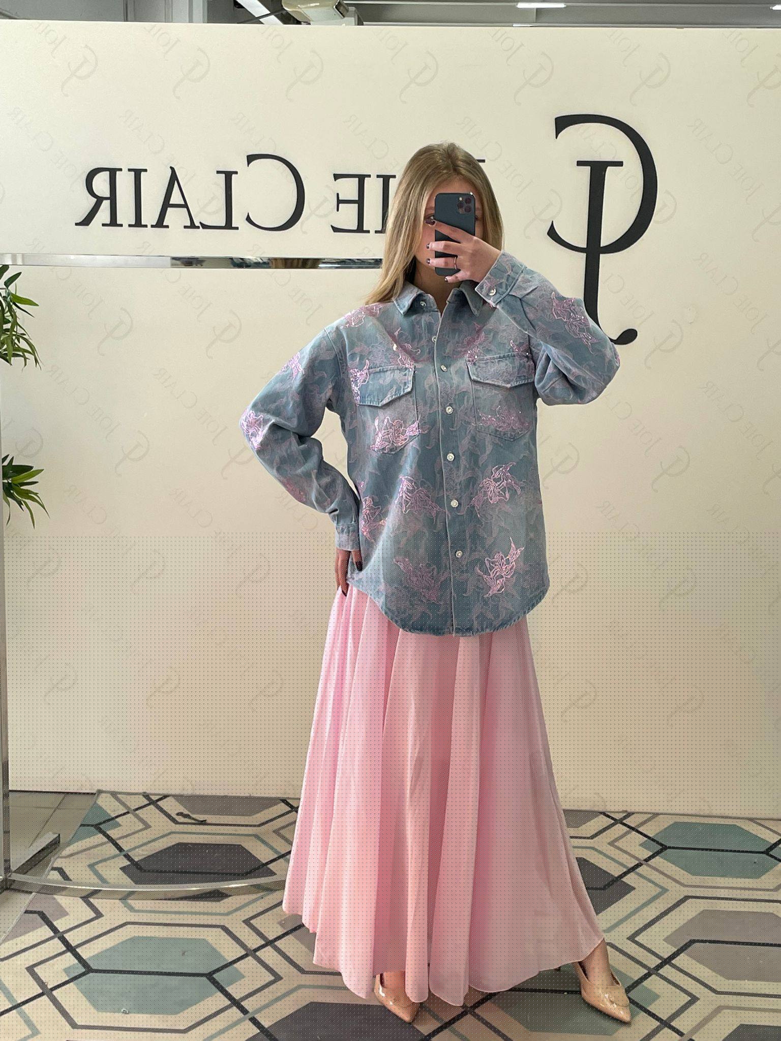 Фото Joie Clair (J-Clair)