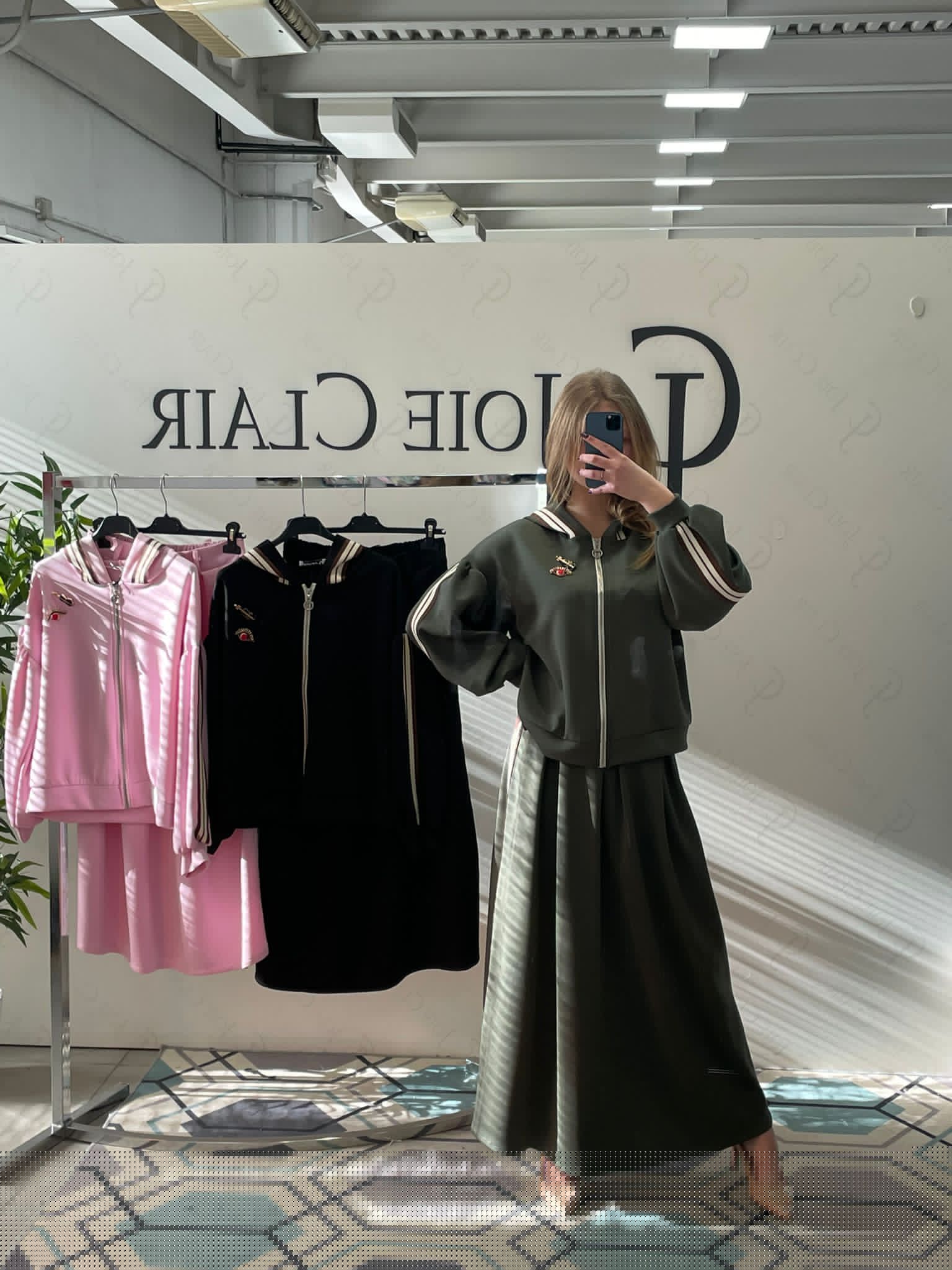 Фото Joie Clair (J-Clair)