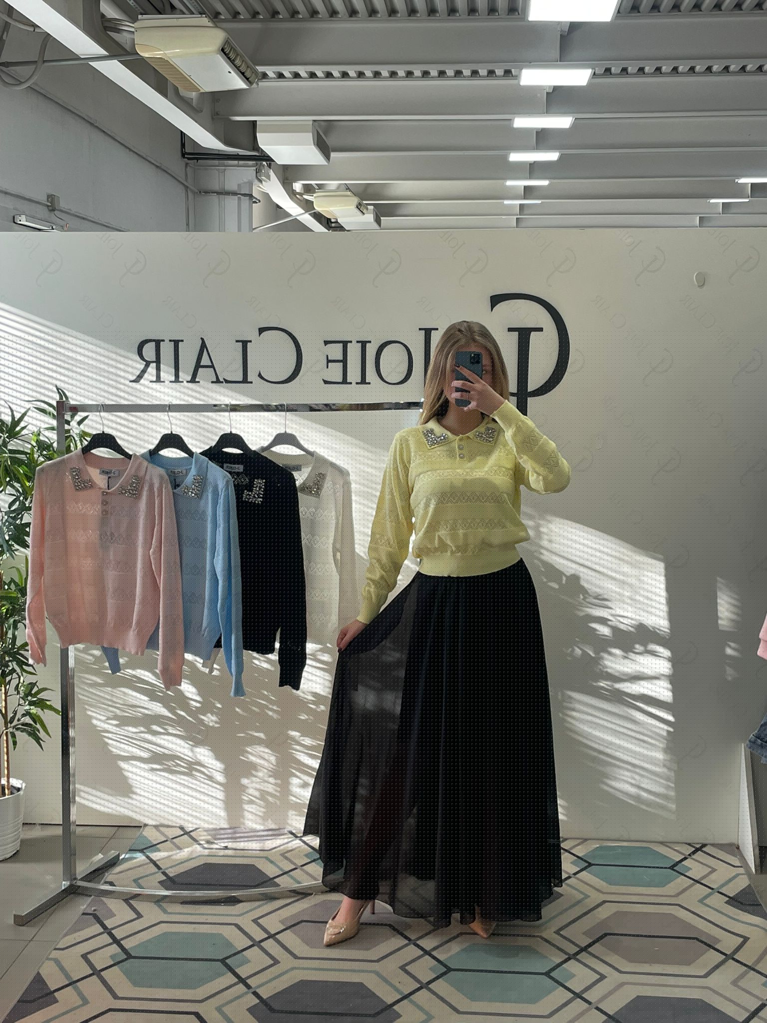 Фото Joie Clair (J-Clair)