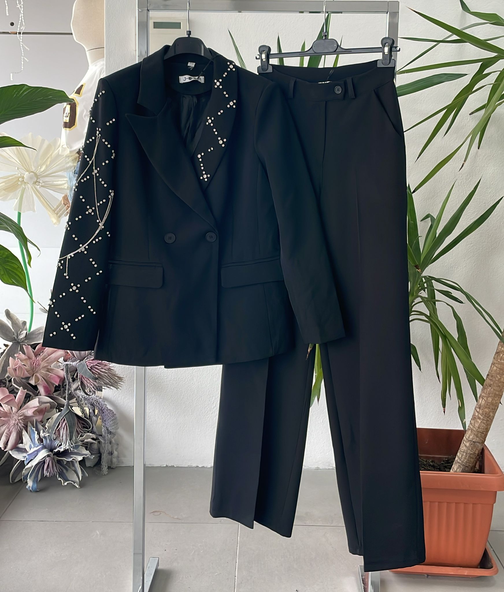 Фото Joie Clair (J-Clair)