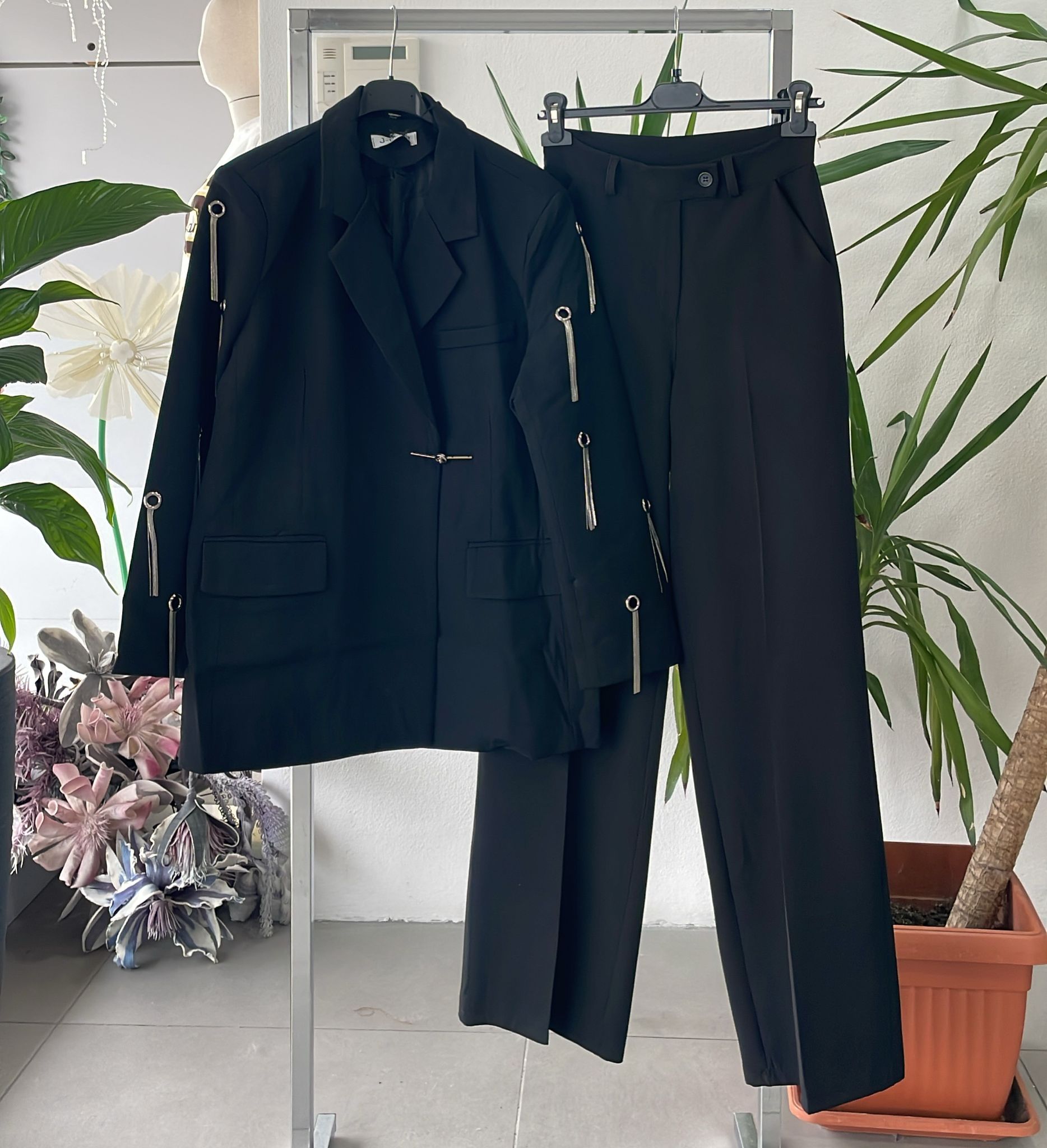 Фото Joie Clair (J-Clair)