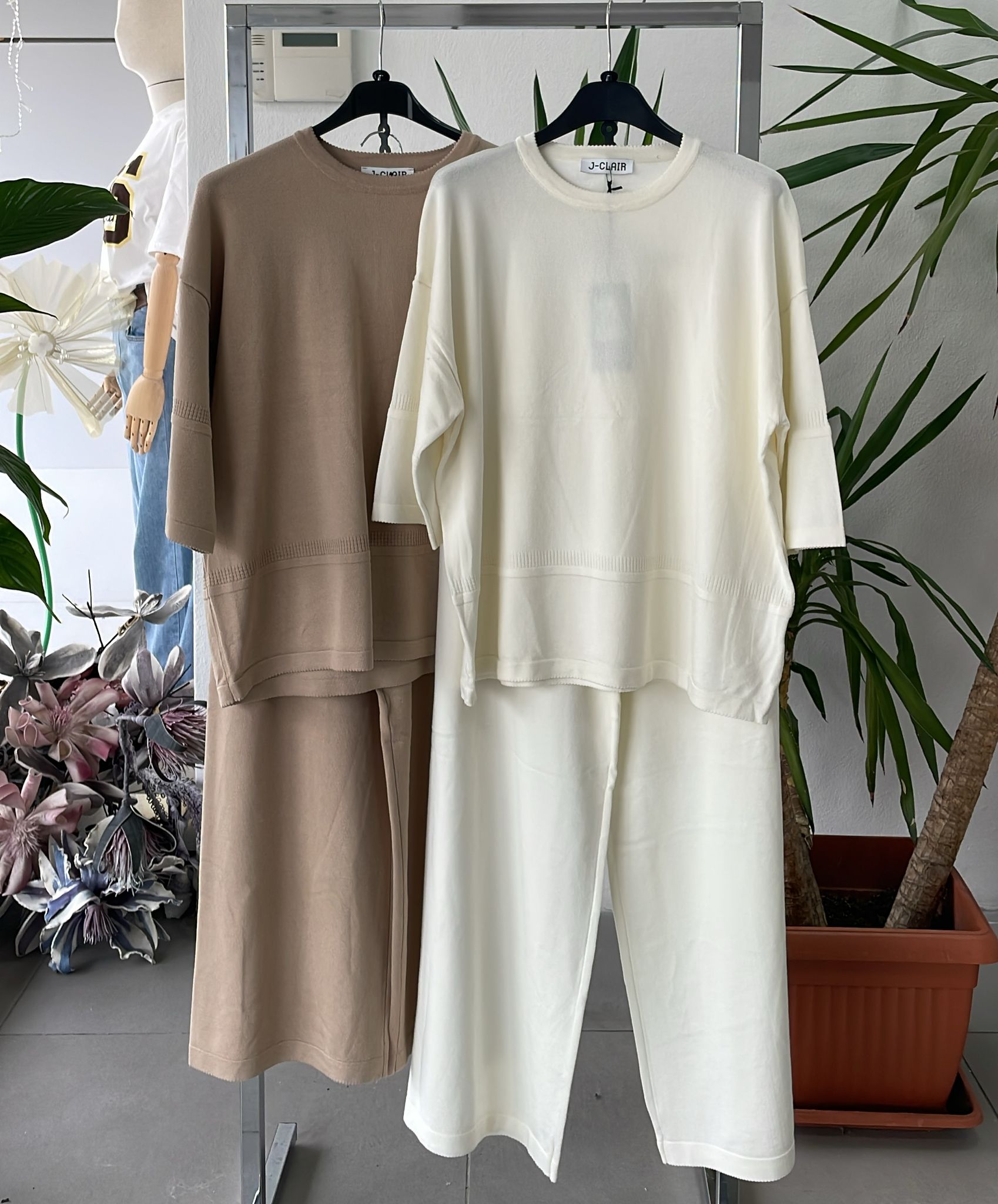 Фото Joie Clair (J-Clair)