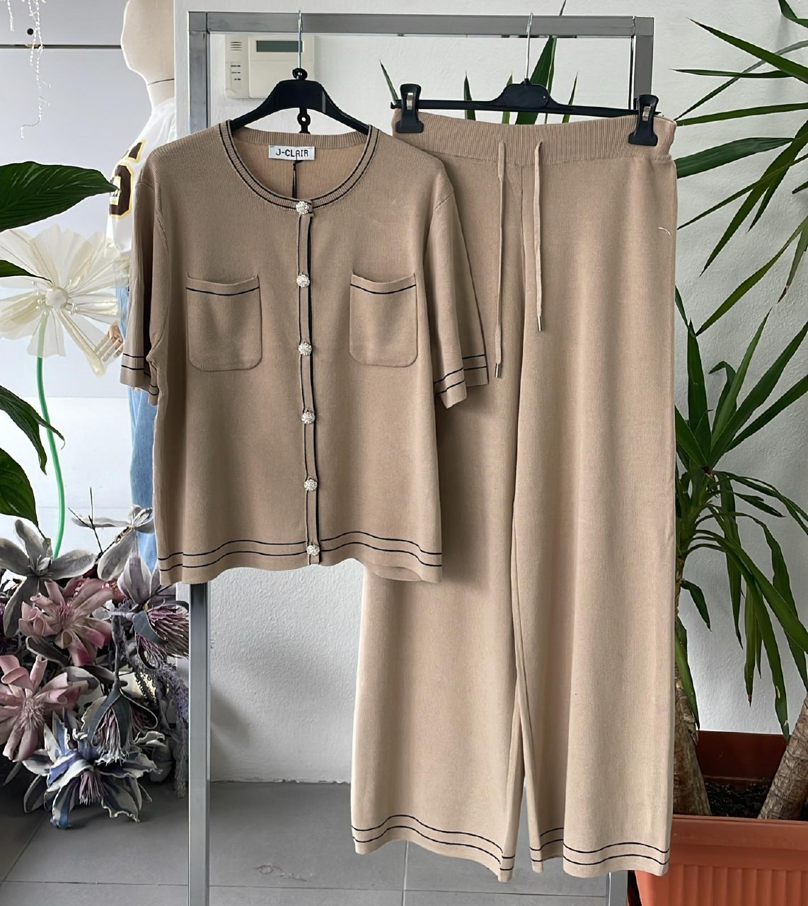 Фото Joie Clair (J-Clair)