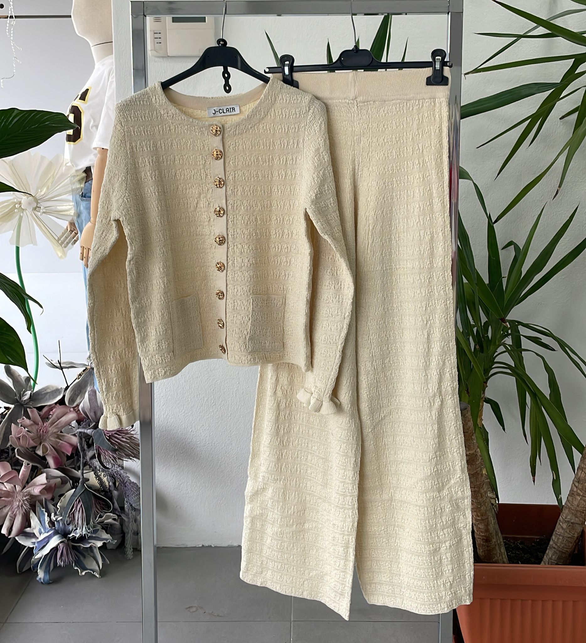 Фото Joie Clair (J-Clair)