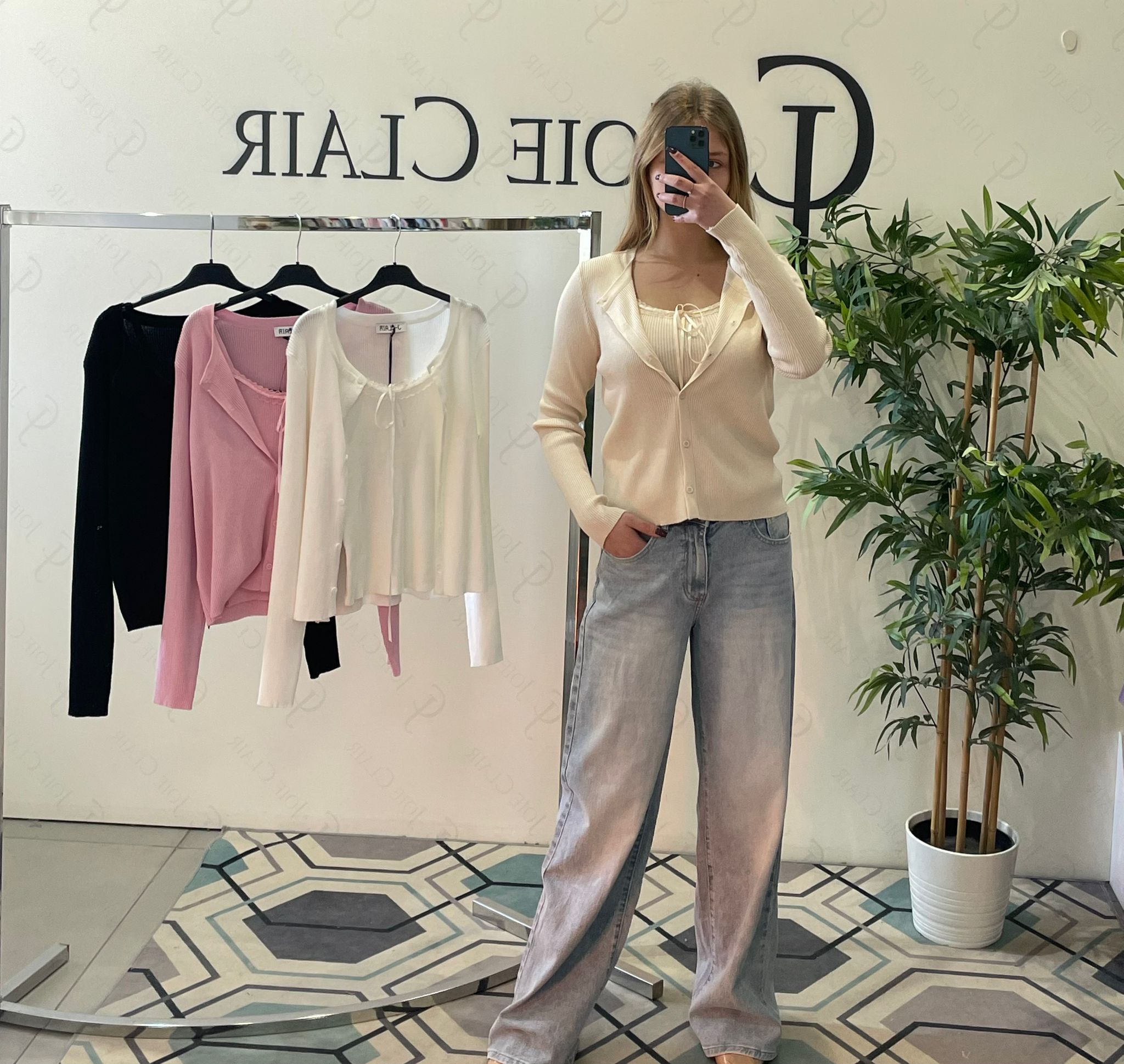 Фото Joie Clair (J-Clair)