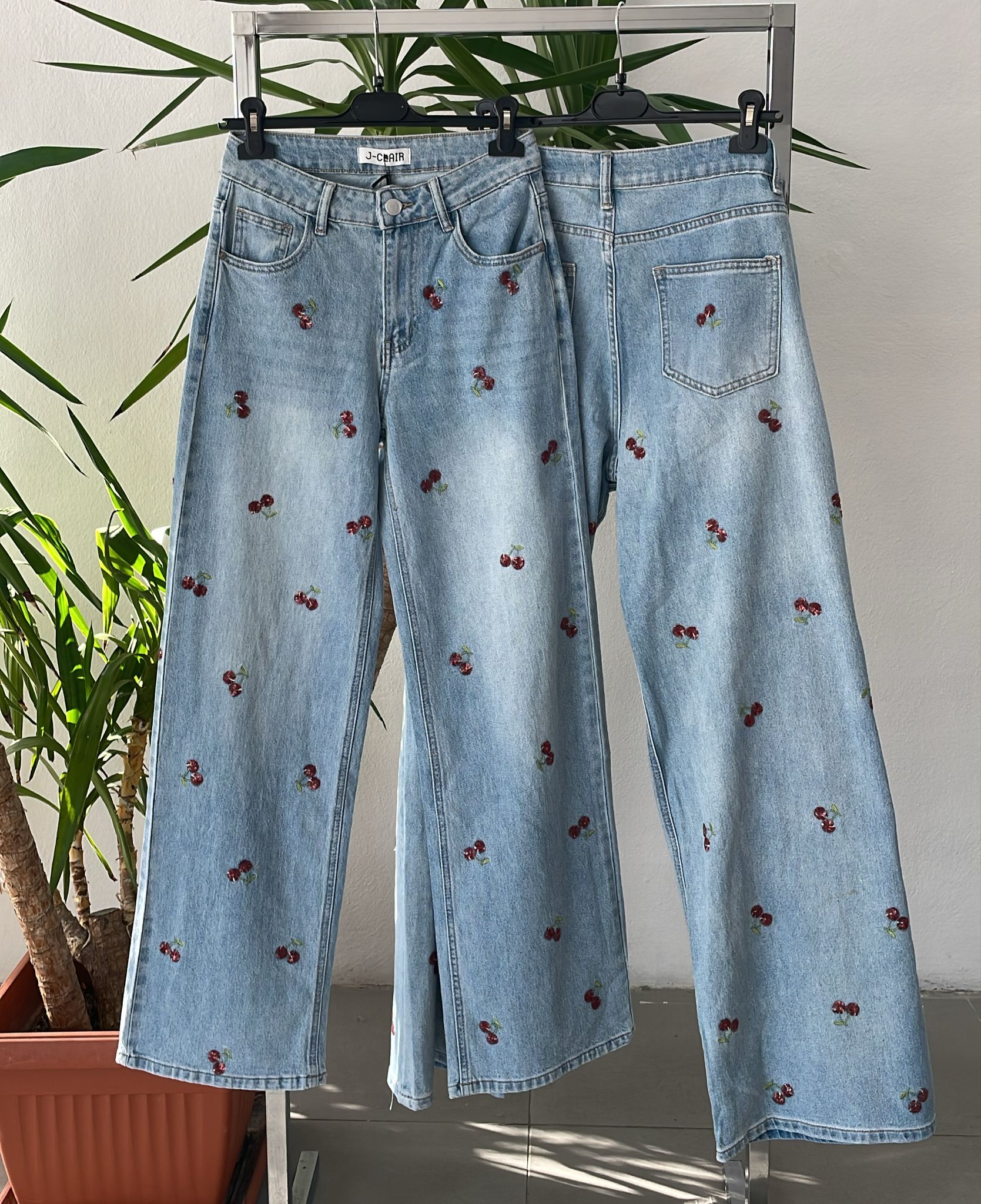 Фото Joie Clair (J-Clair)