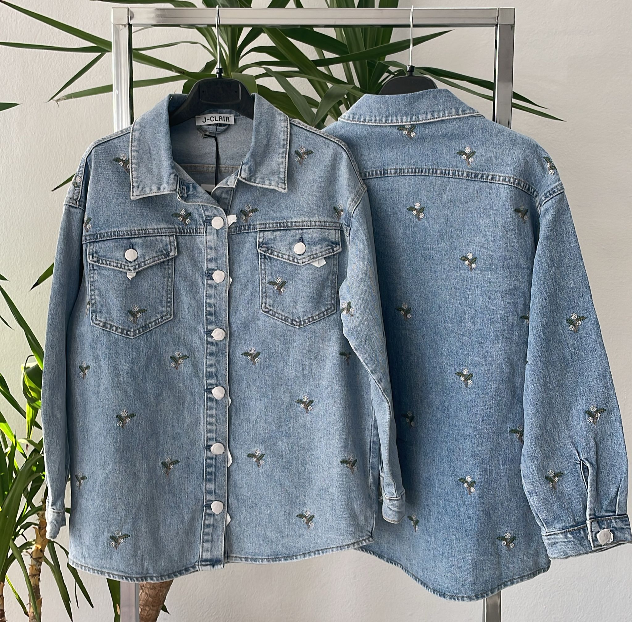 Фото Joie Clair (J-Clair)