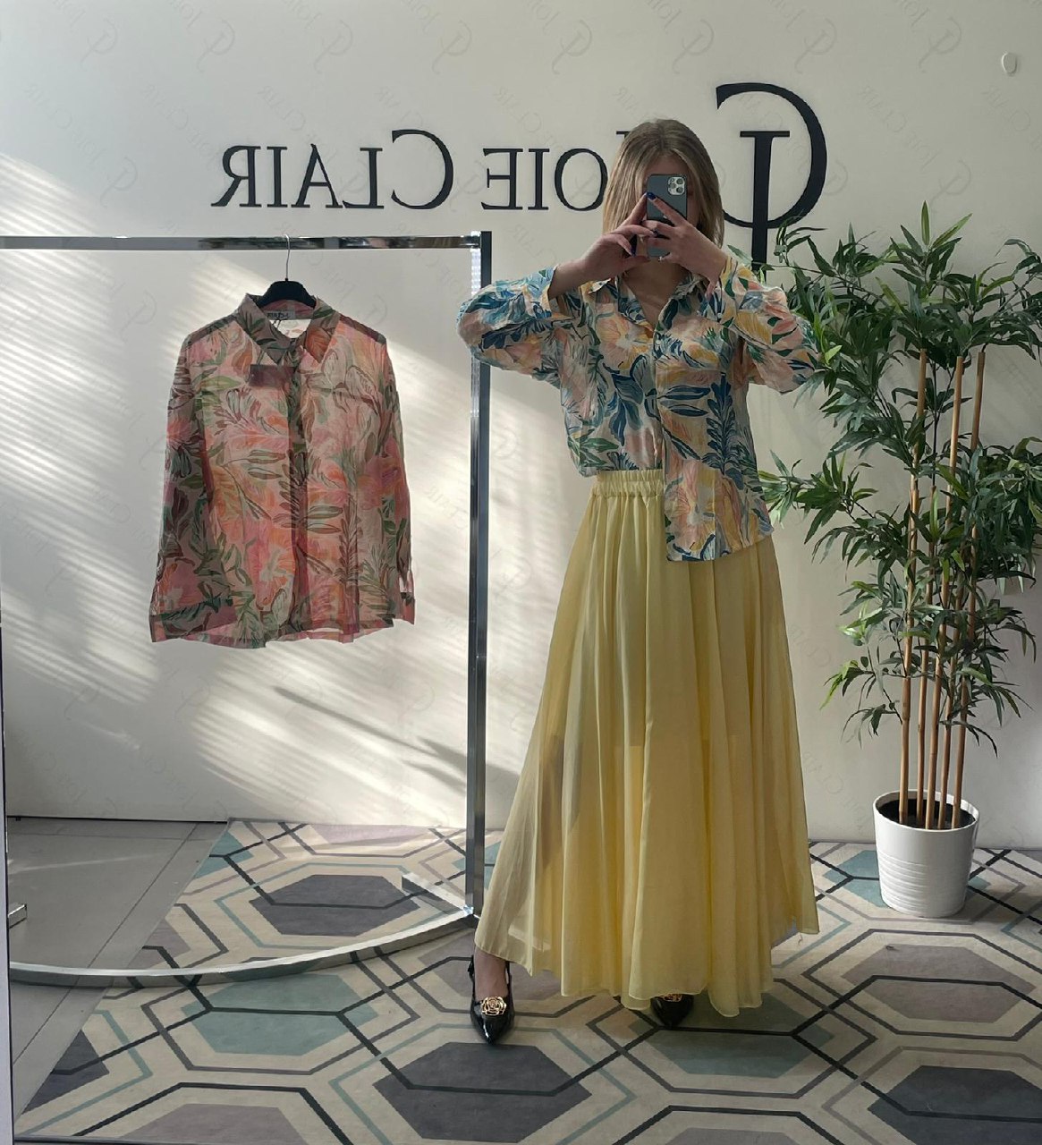 Фото Joie Clair (J-Clair)