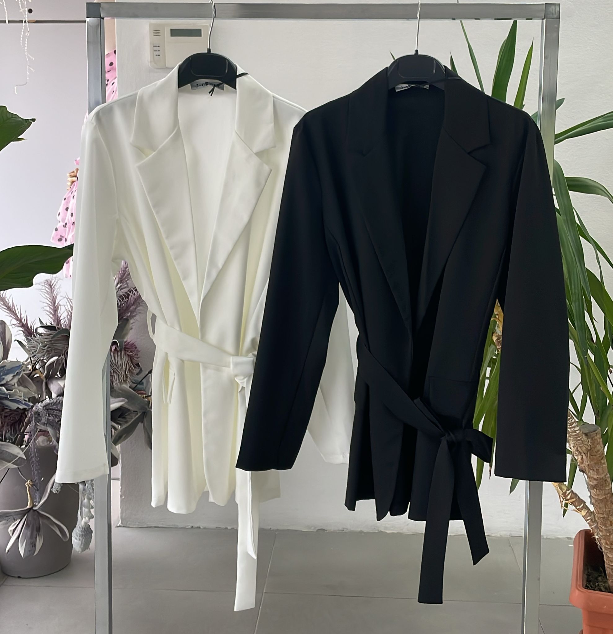 Фото Joie Clair (J-Clair)