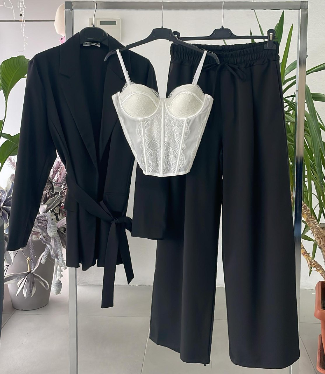 Фото Joie Clair (J-Clair)