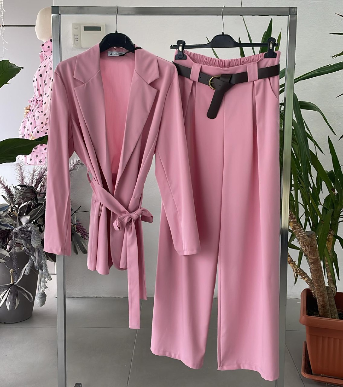 Фото Joie Clair (J-Clair)