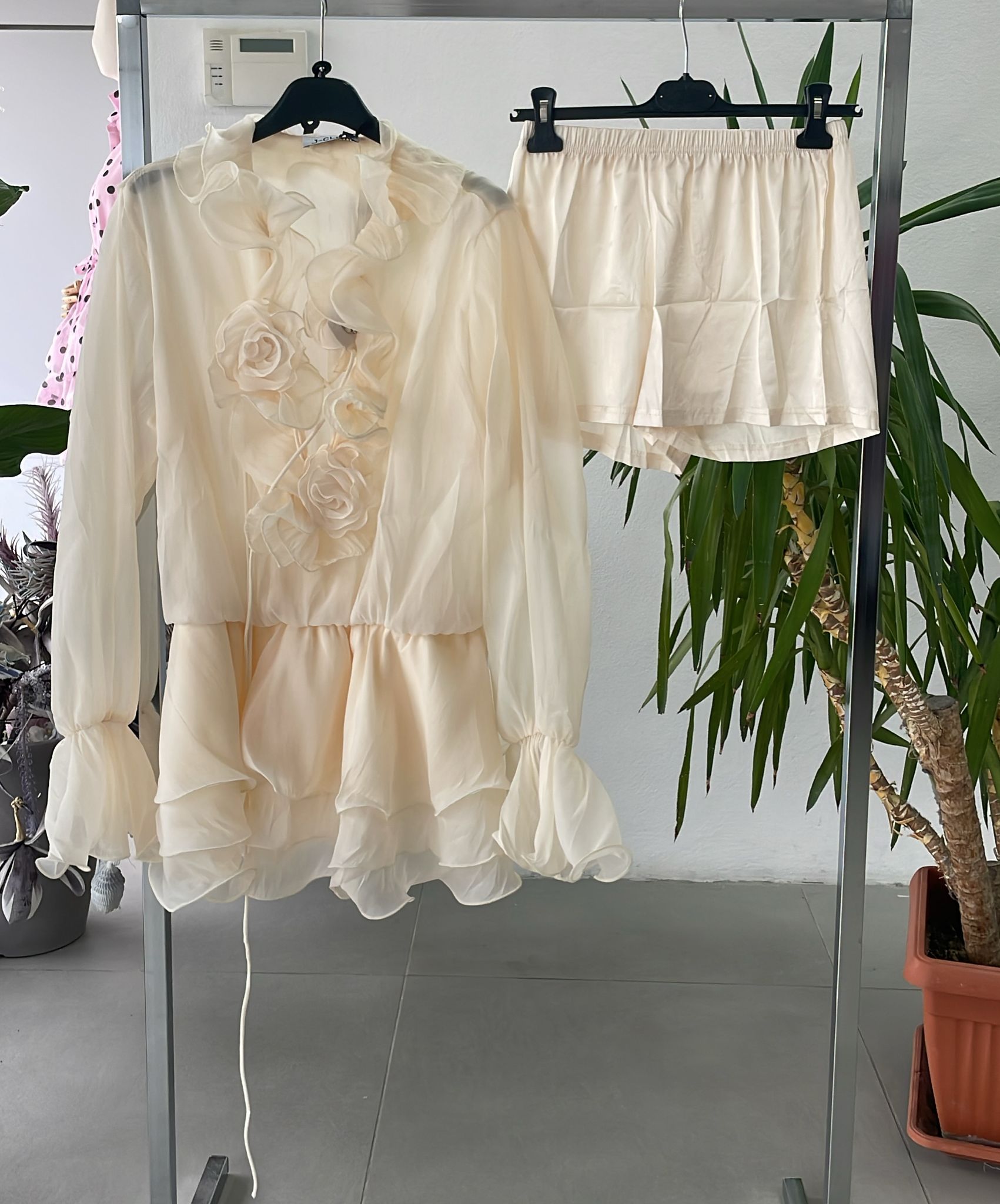 Фото Joie Clair (J-Clair)