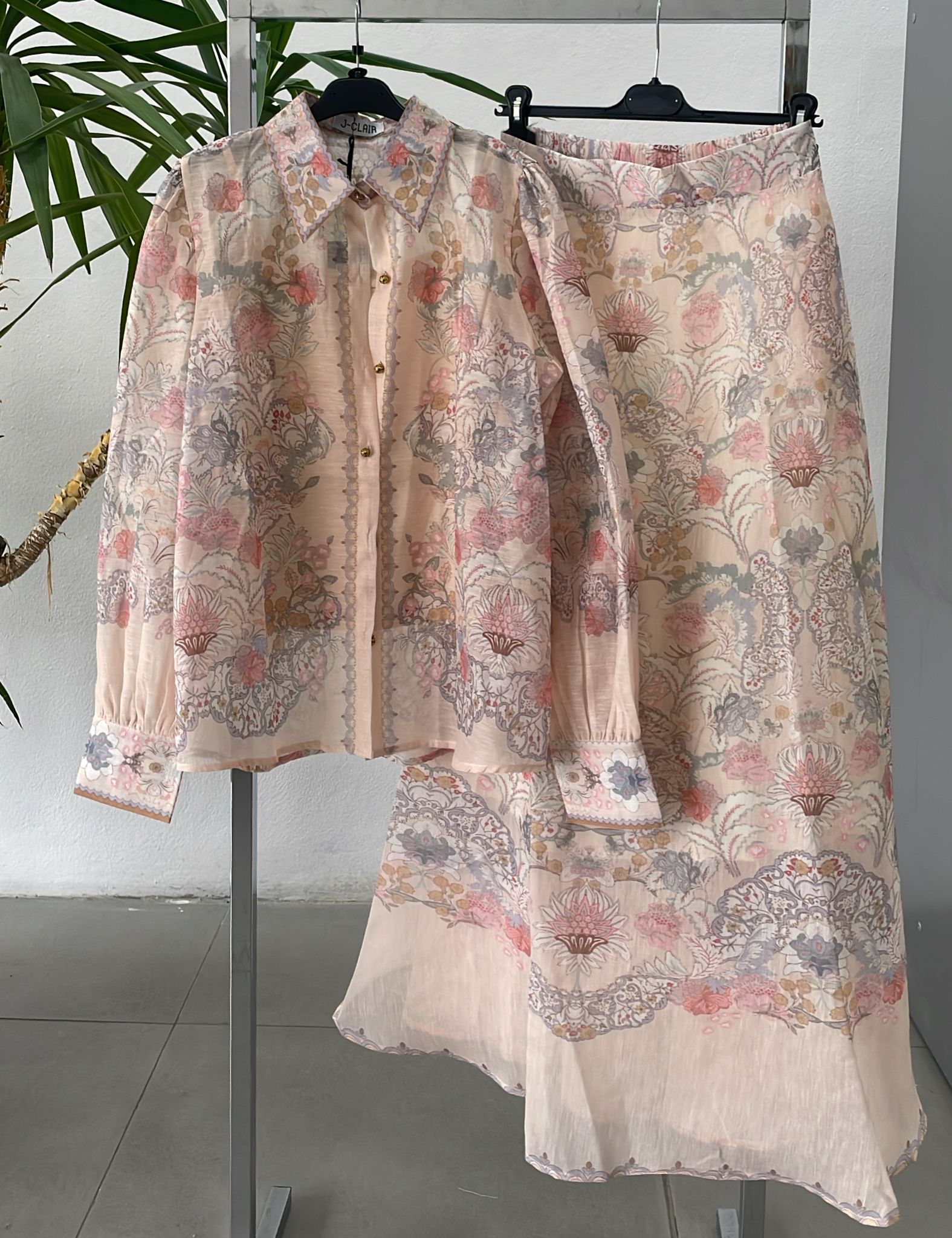 Фото Joie Clair (J-Clair)