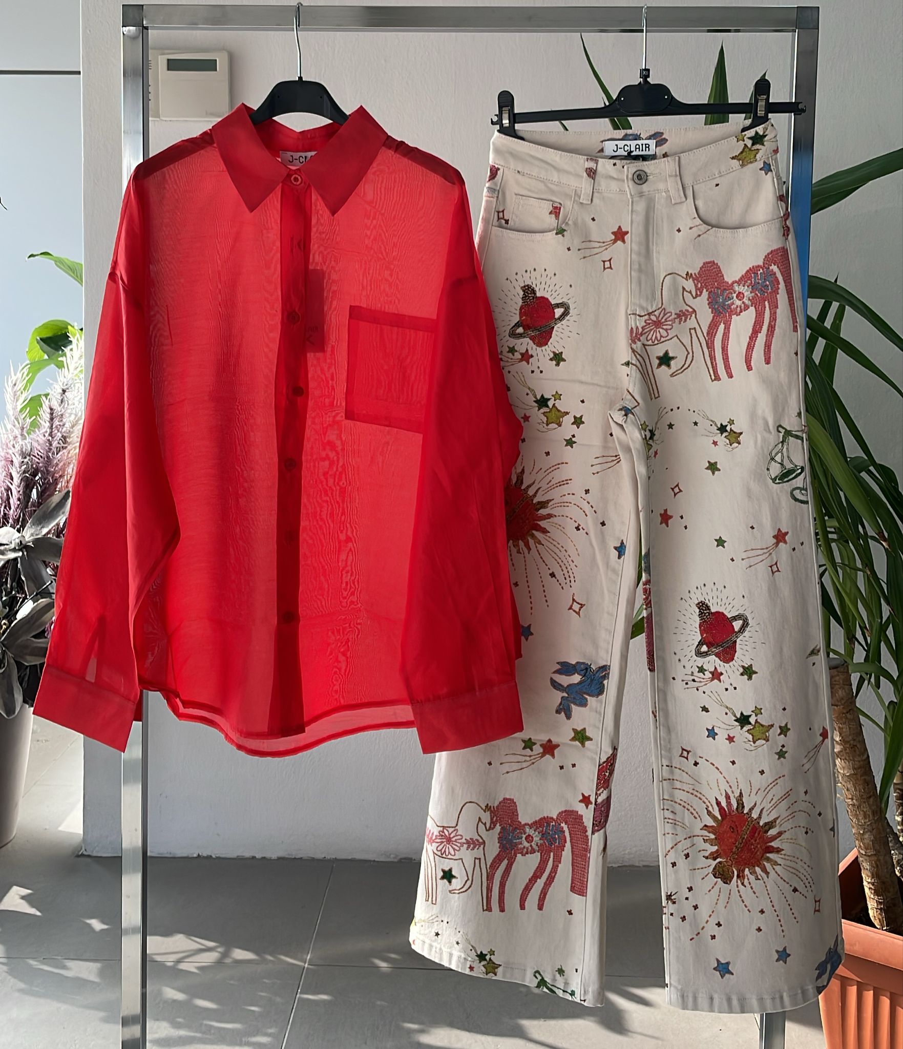 Фото Joie Clair (J-Clair)