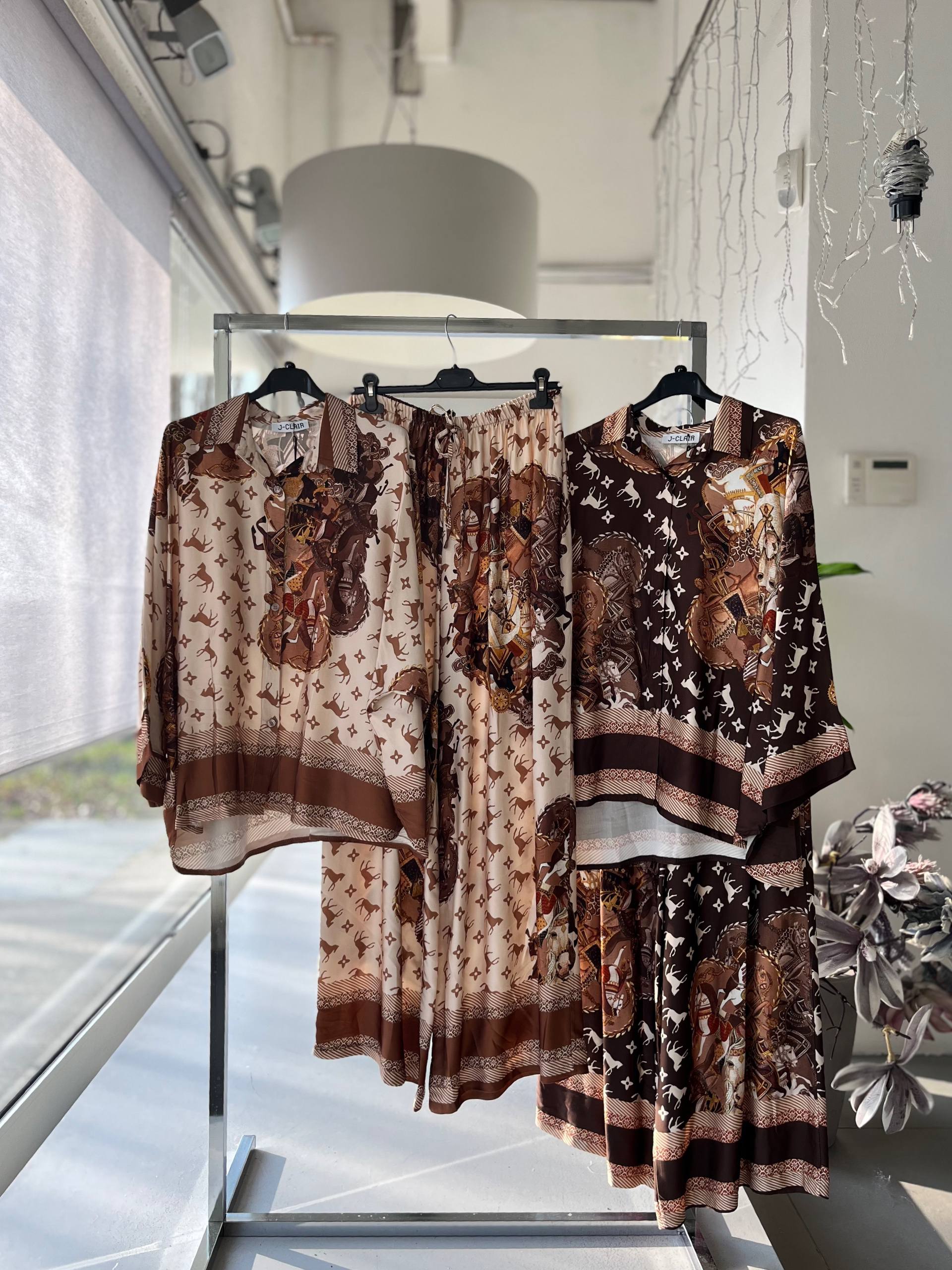 Фото Joie Clair (J-Clair)