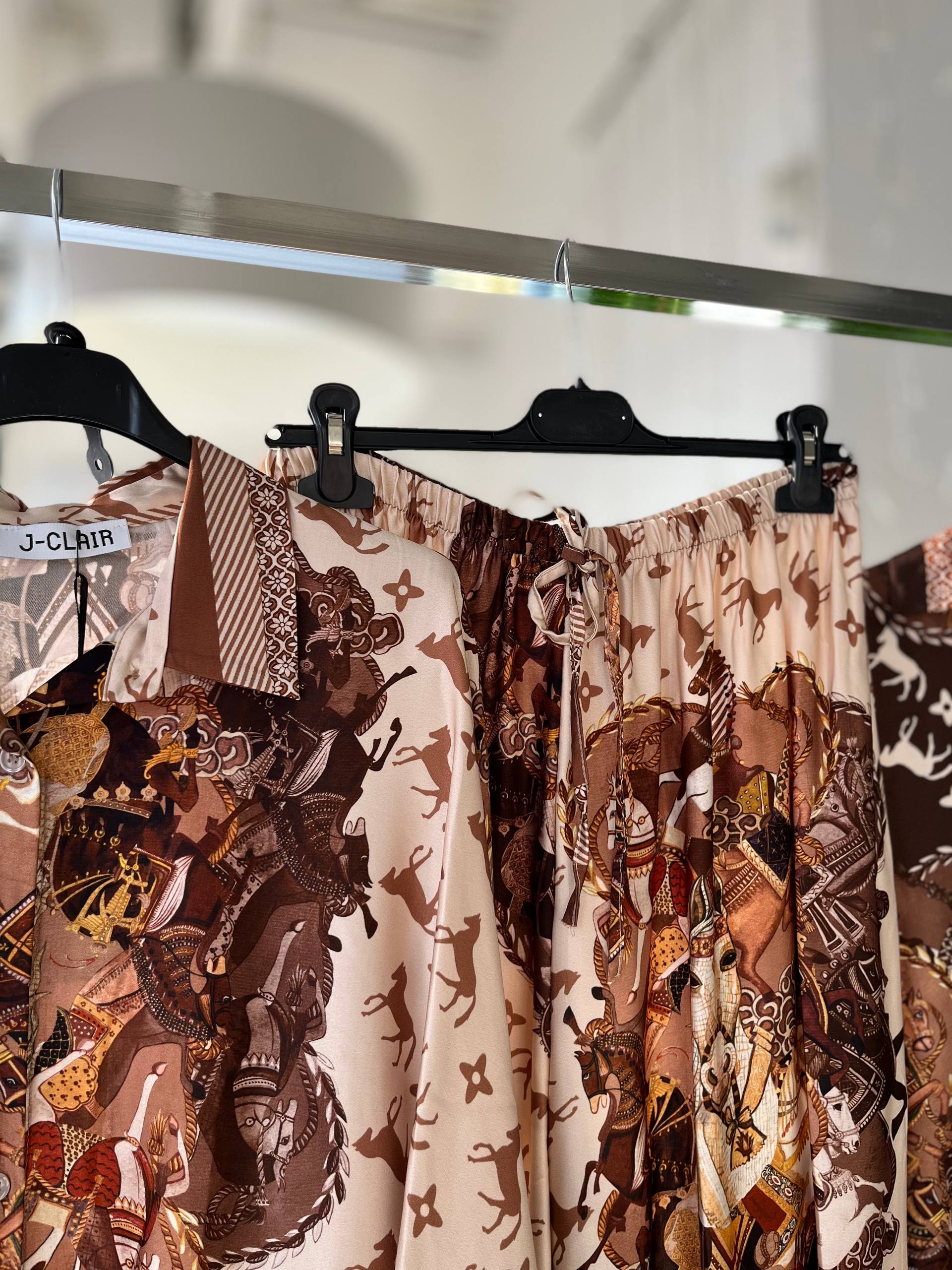 Фото Joie Clair (J-Clair)