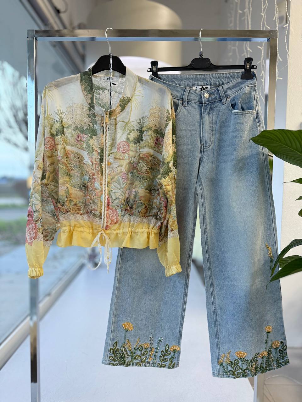 Фото Joie Clair (J-Clair)