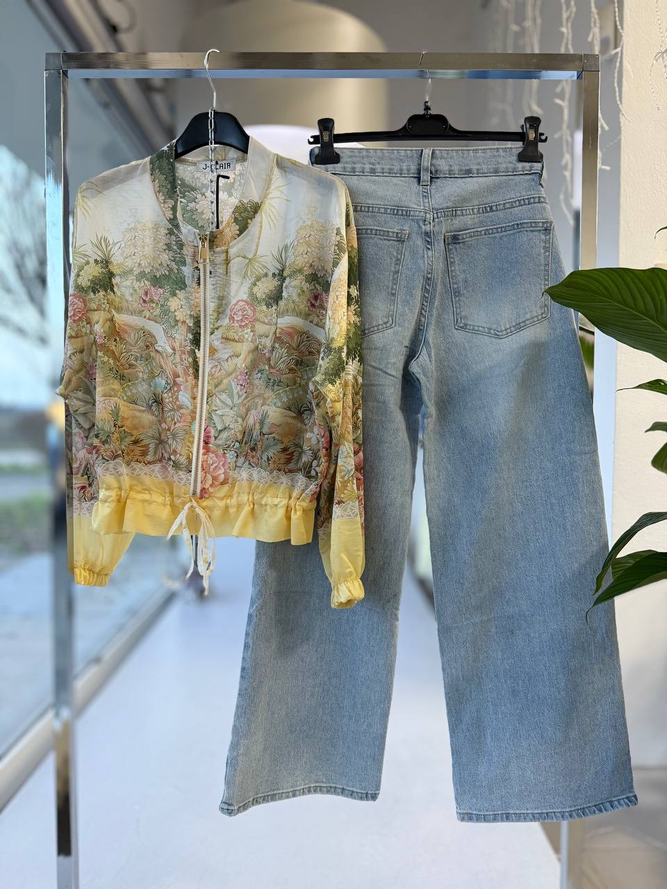 Фото Joie Clair (J-Clair)