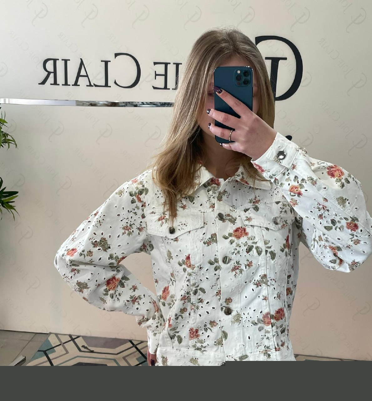 Фото Joie Clair (J-Clair)