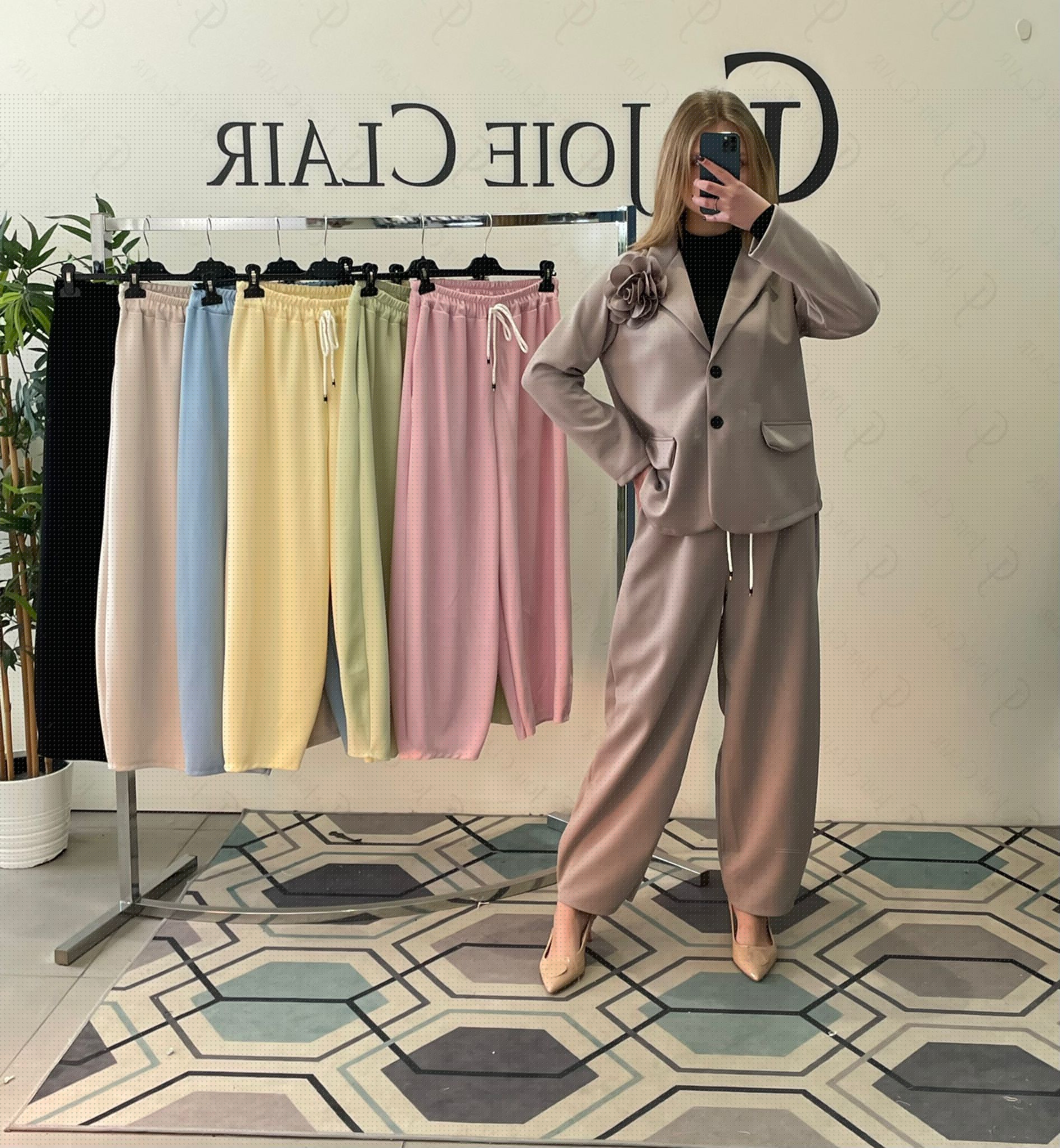 Фото Joie Clair (J-Clair)