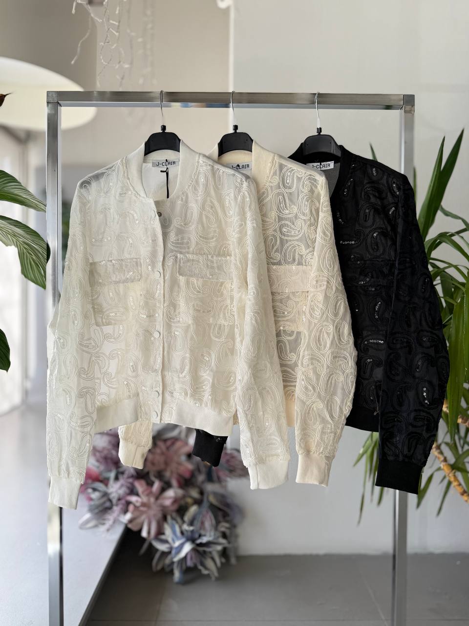 Фото Joie Clair (J-Clair)