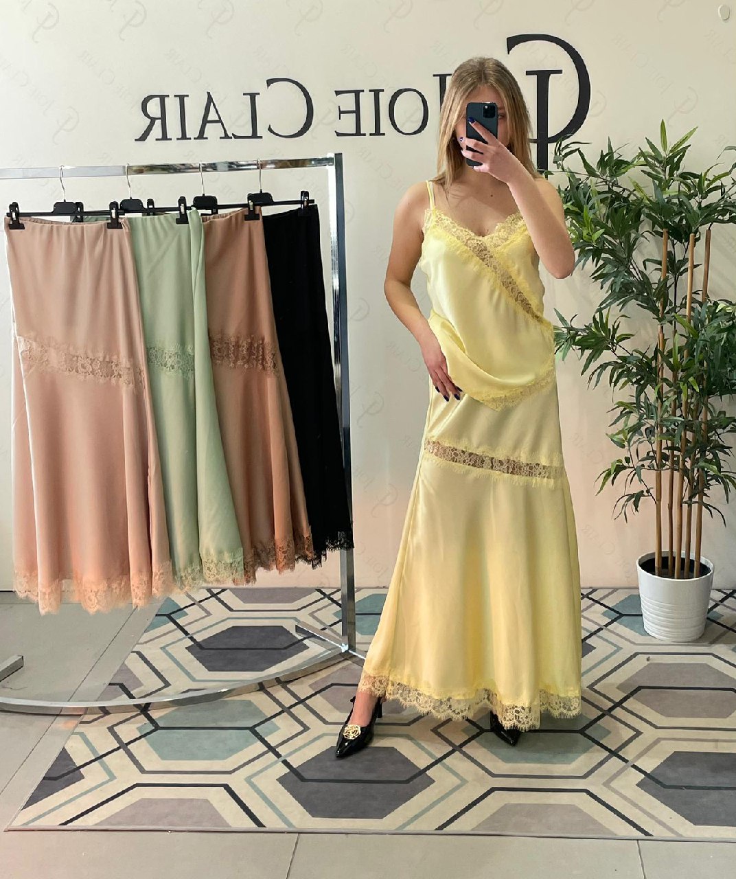 Фото Joie Clair (J-Clair)