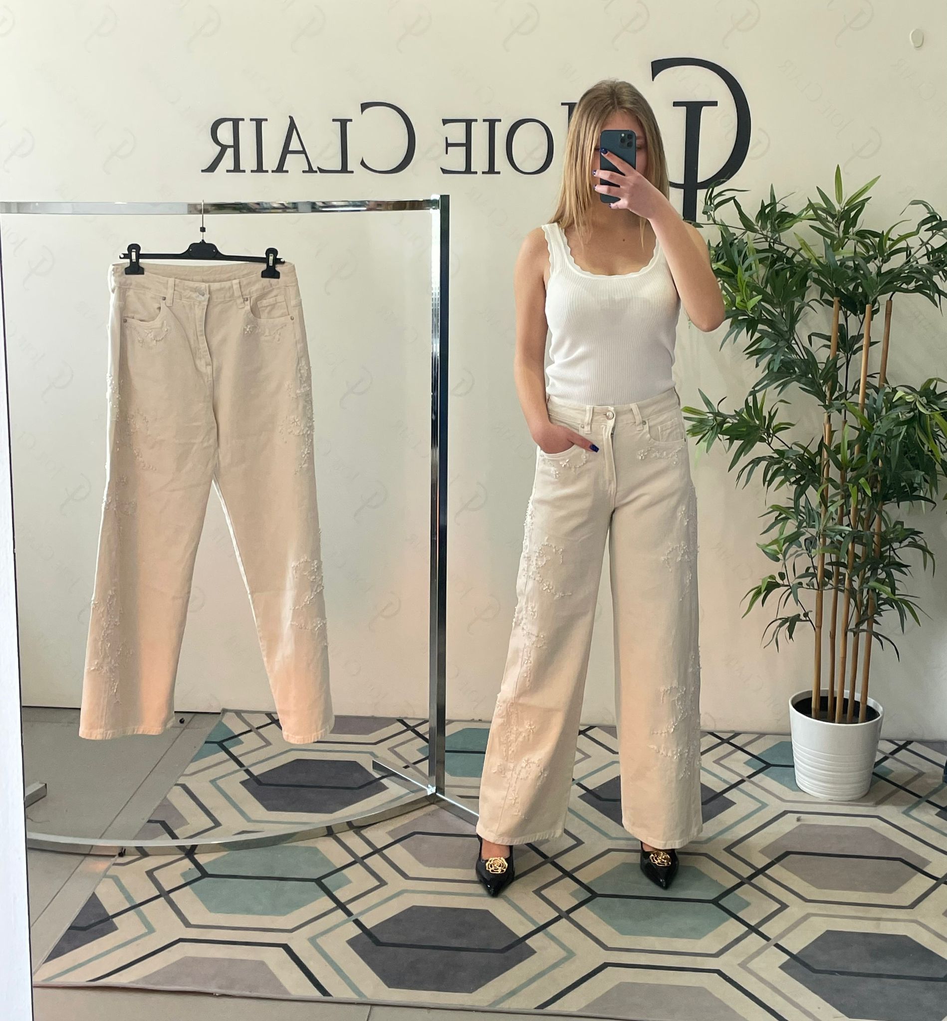 Фото Joie Clair (J-Clair)