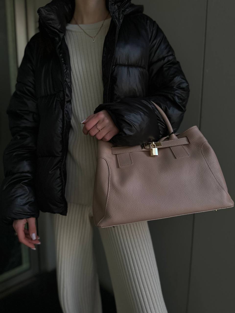 Фото Leather Country