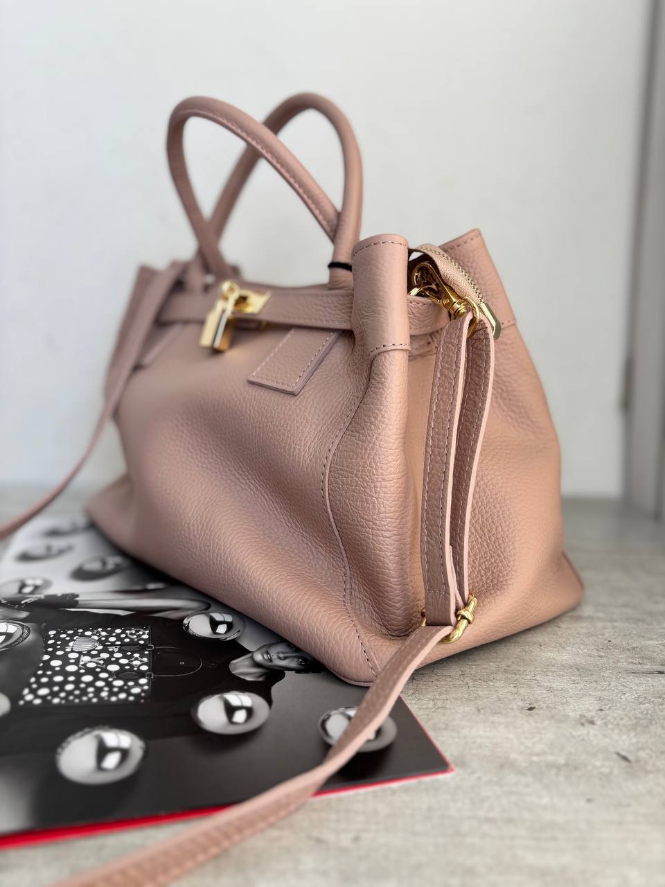 Фото Leather Country