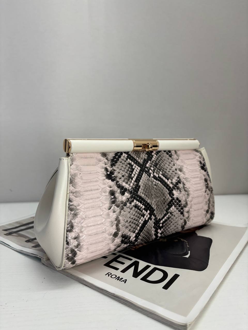 Фото Leather Country