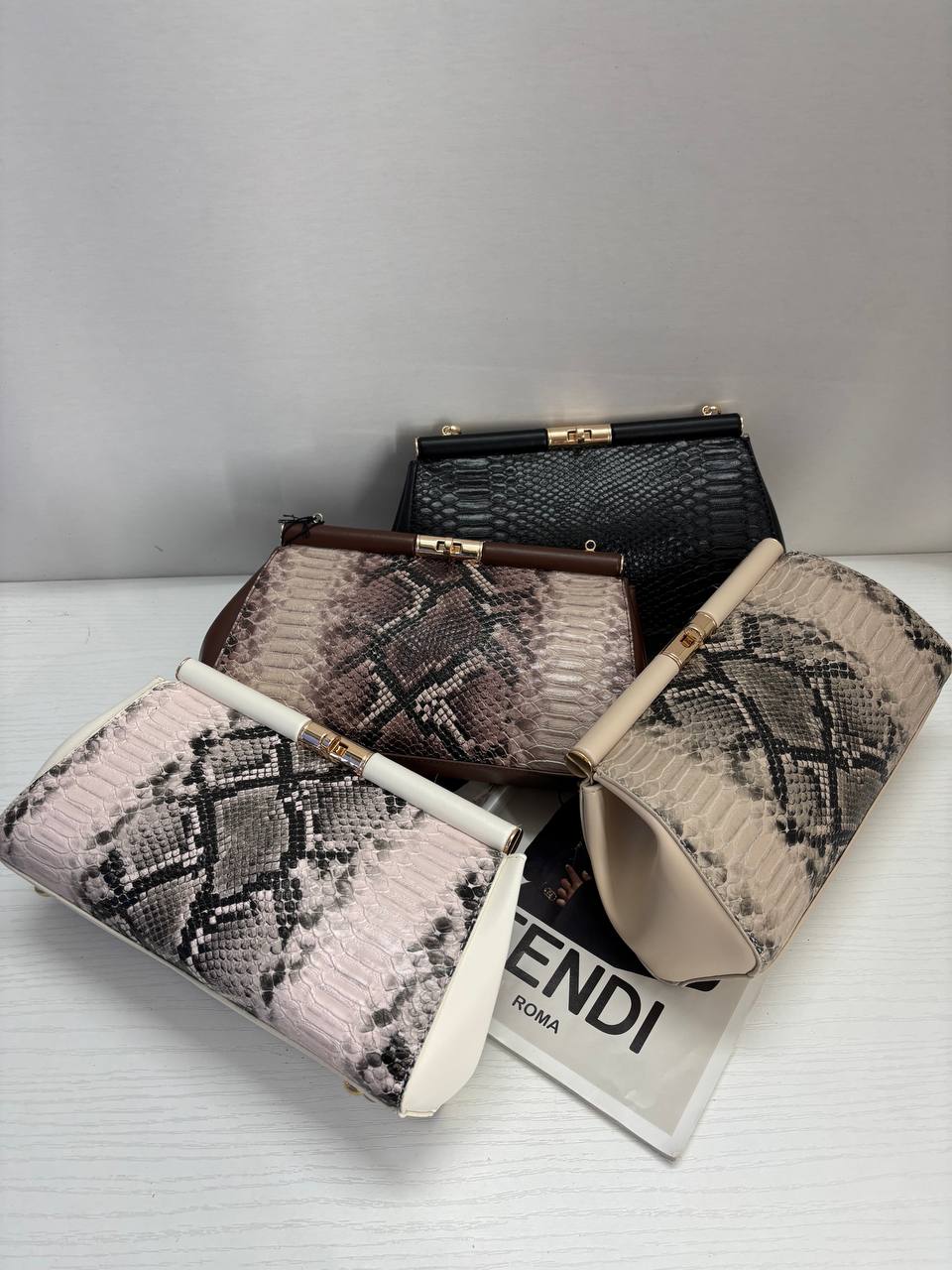 Фото Leather Country