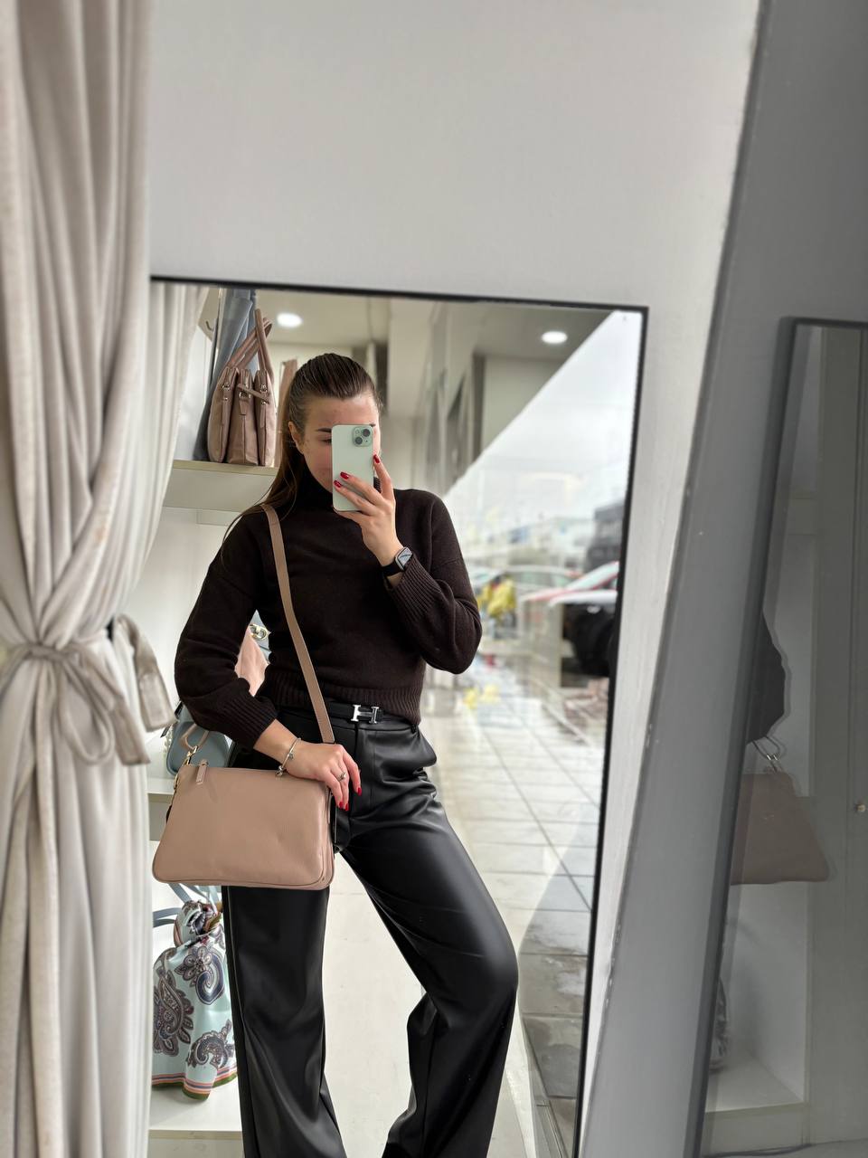 Фото Leather Country