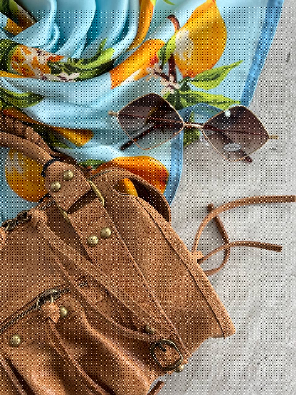 Фото Leather Country