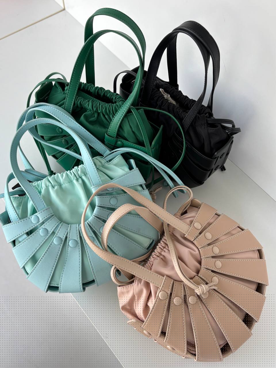 Фото Leather Country