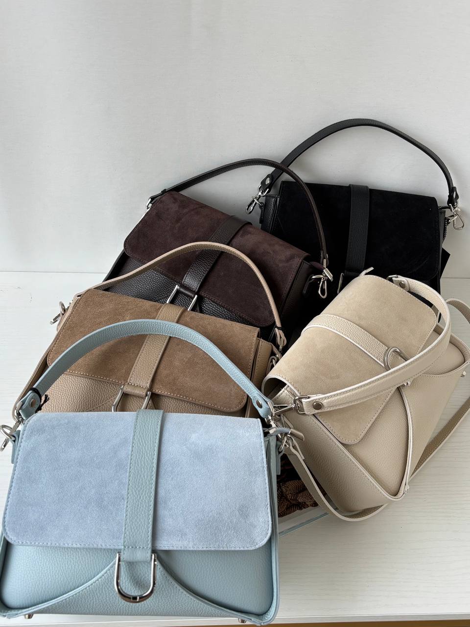 Фото Leather Country