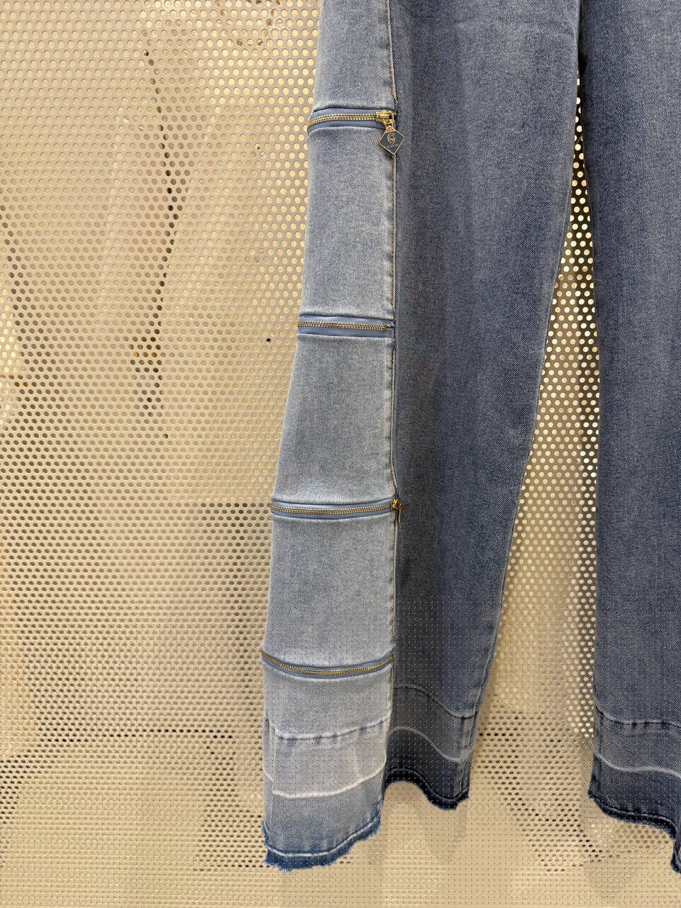 Фото Gil Santucci