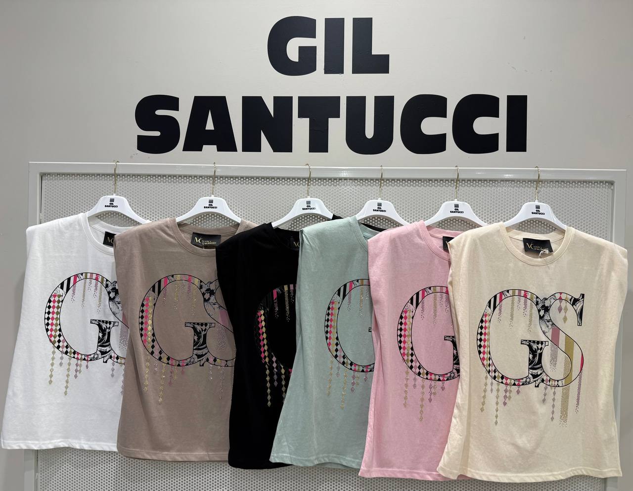 Фото Gil Santucci