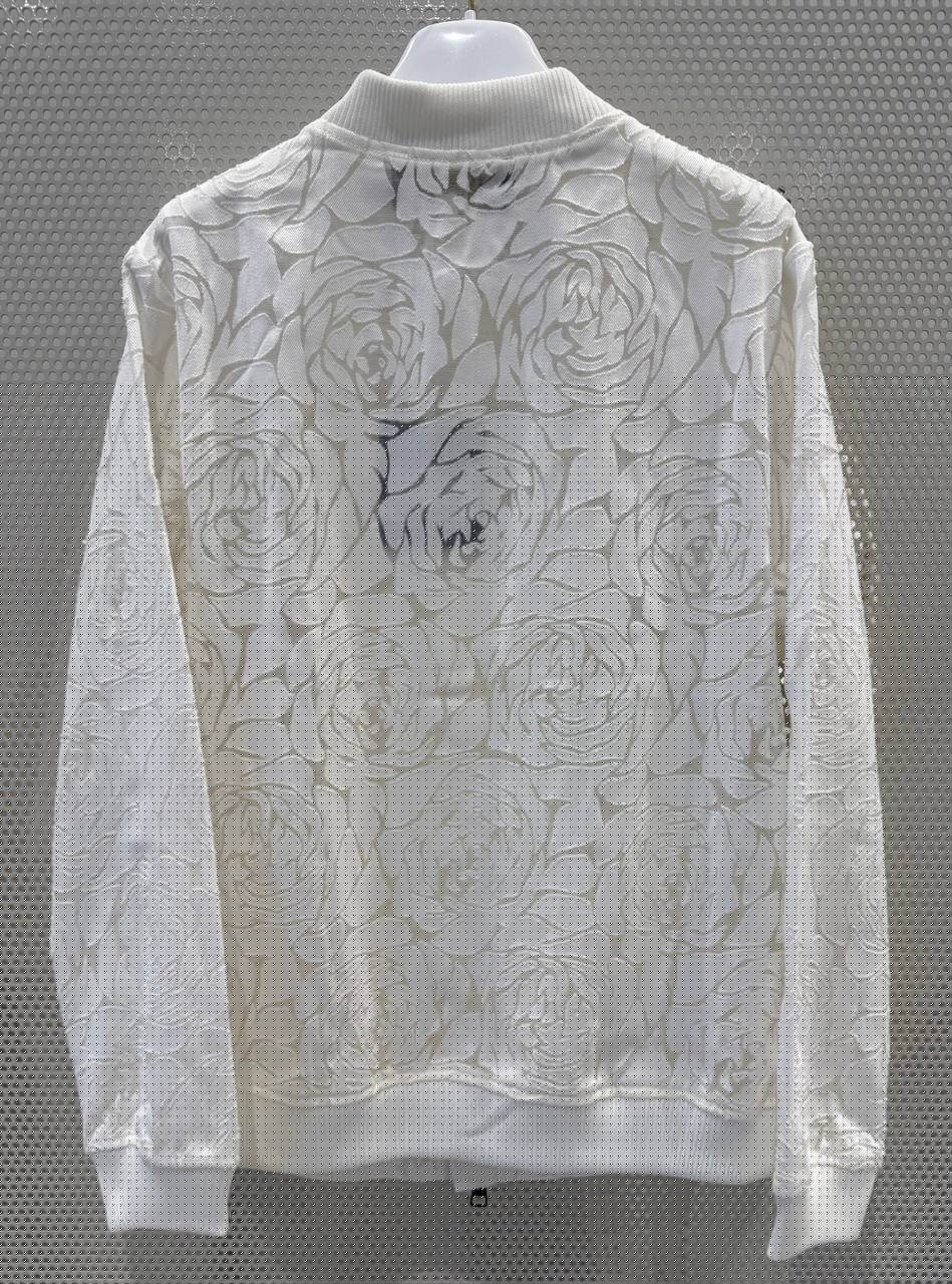 Фото Gil Santucci