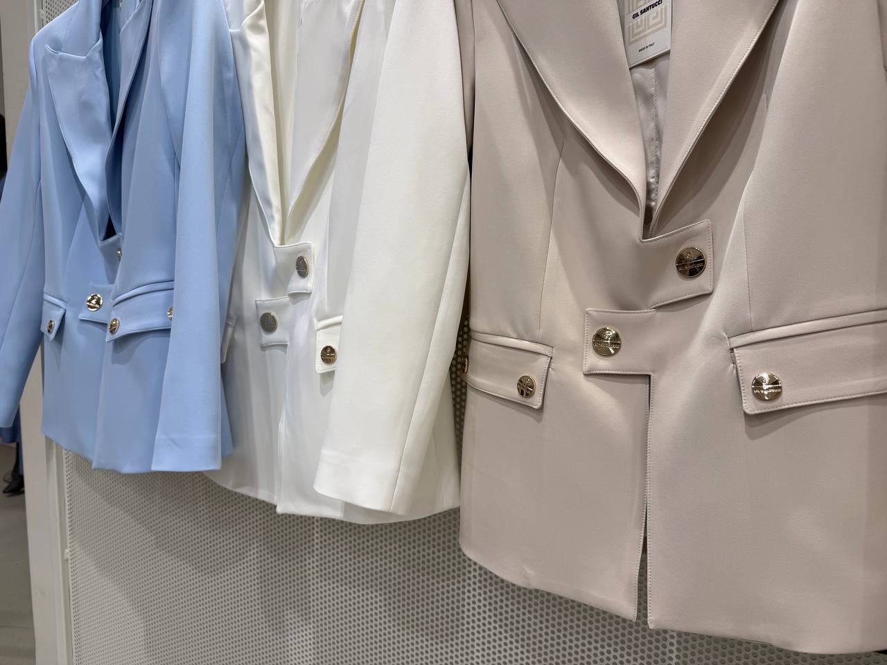 Фото Gil Santucci