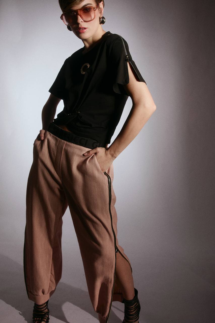 Фото Gil Santucci