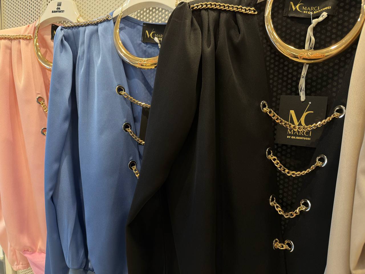 Фото Gil Santucci