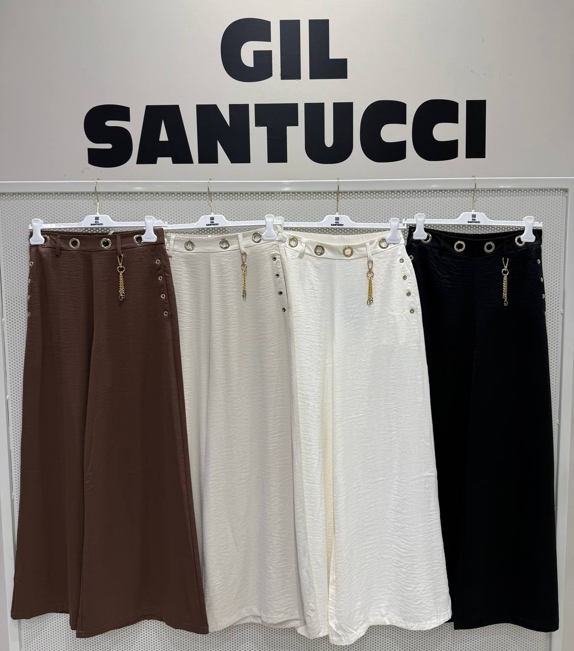 Фото Gil Santucci
