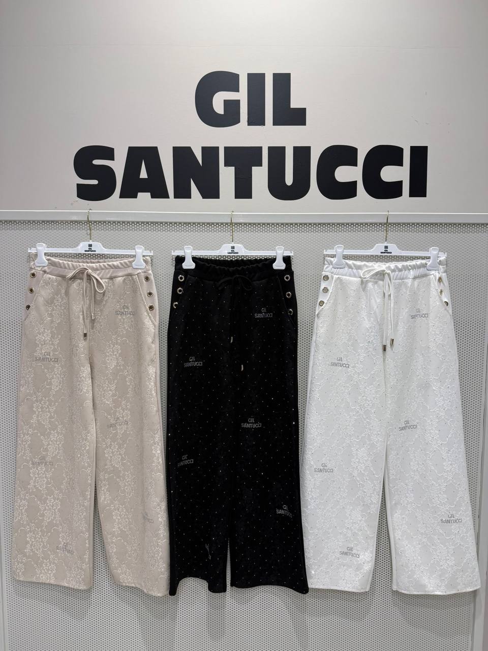 Фото Gil Santucci