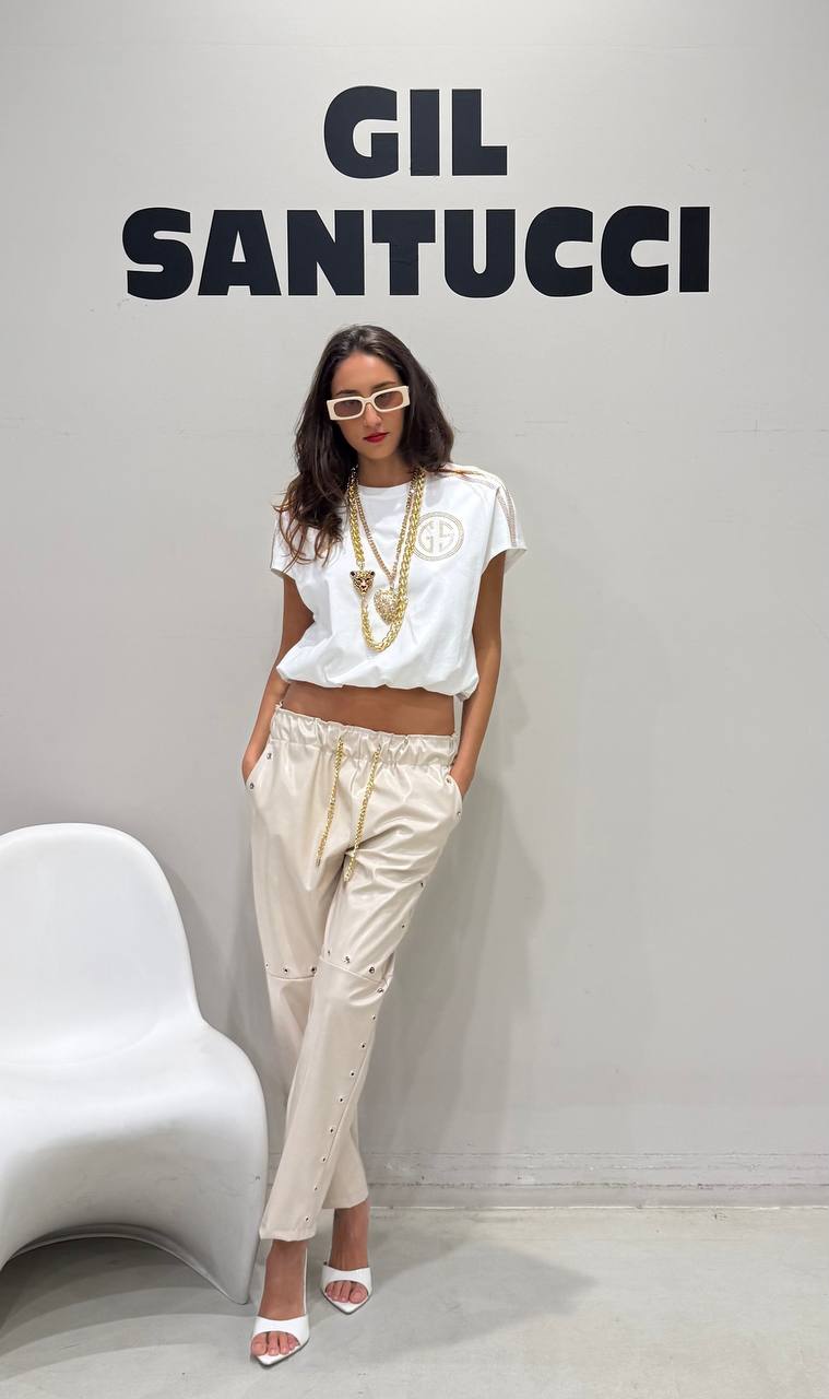 Фото Gil Santucci