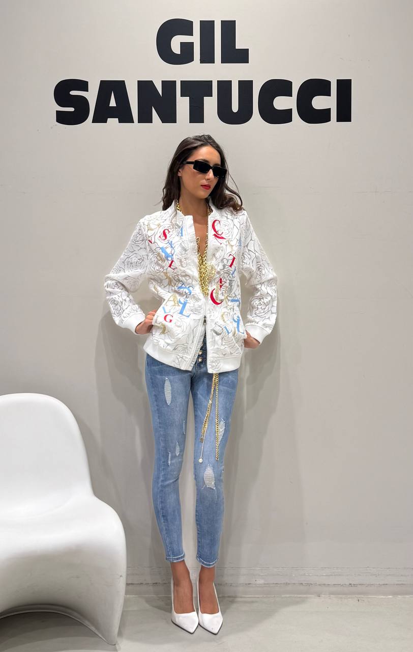Фото Gil Santucci